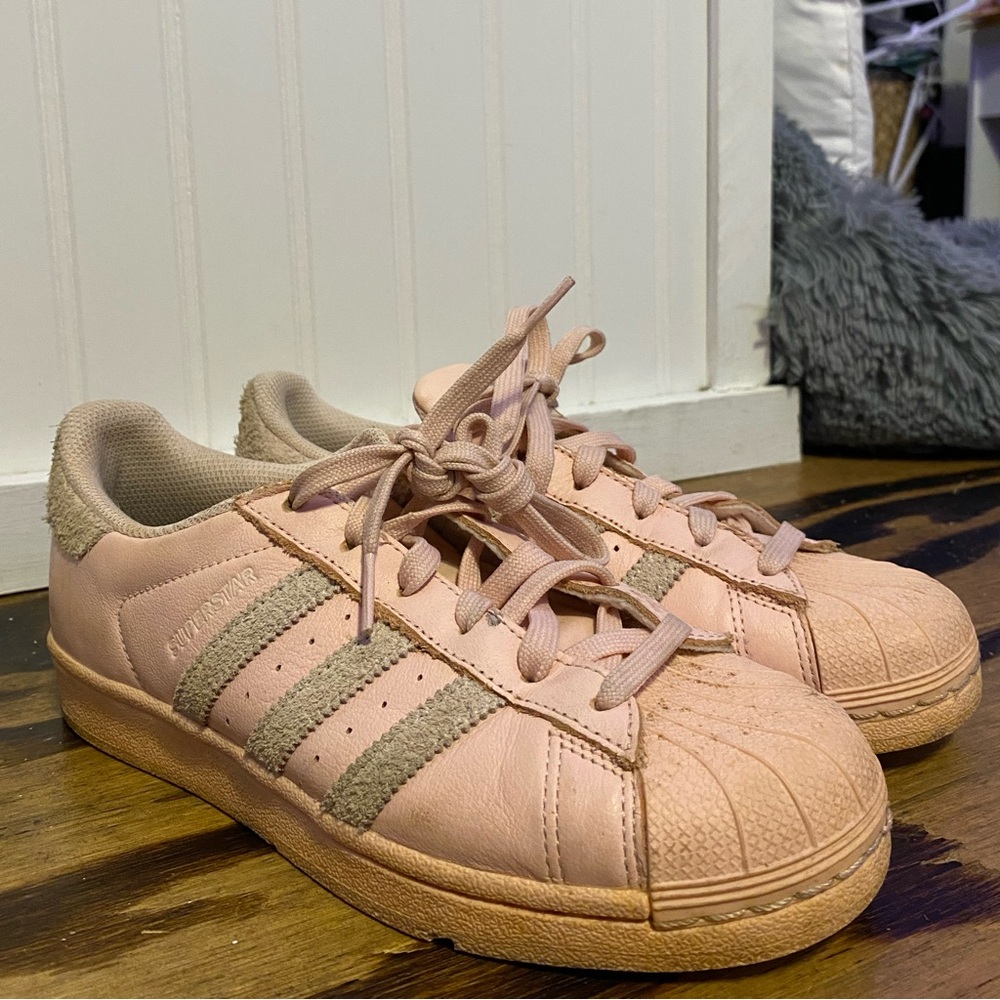 adidas Women's Sneakers in Soft Pink and Taupe